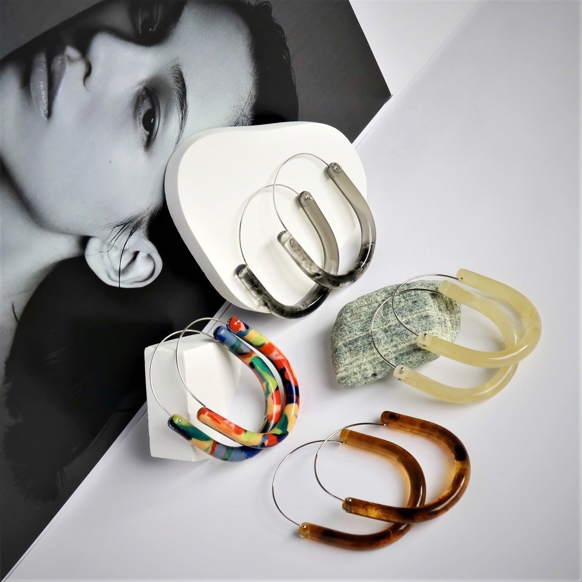 Illusionary Colorful Resin Round Hook Earrings
