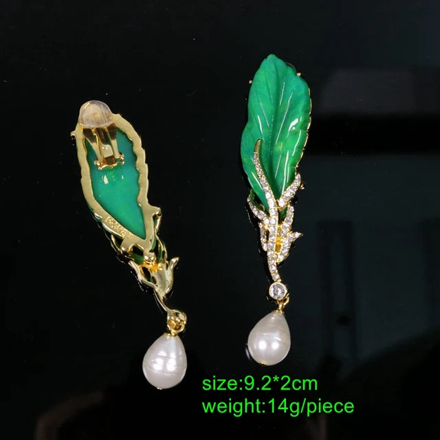 Green Leaves Long Pendant Baroque Style Earrings Pendant Acc