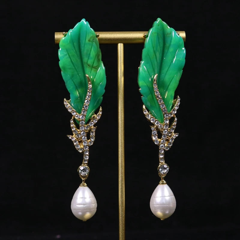 Green Leaves Long Pendant Baroque Style Earrings Pendant Acc
