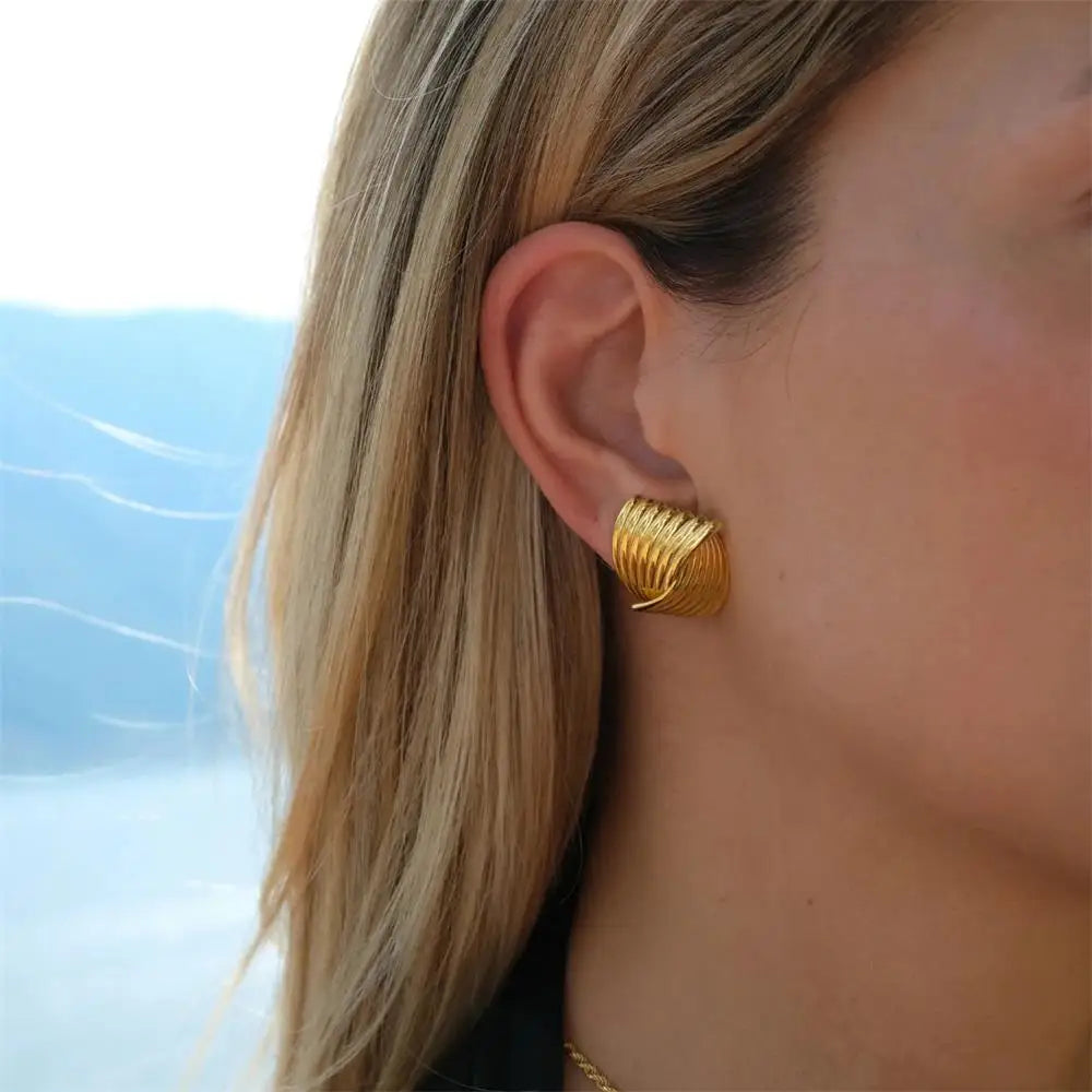 New Trend Waterproof Anti Allergic Metal Geometric Irregular
