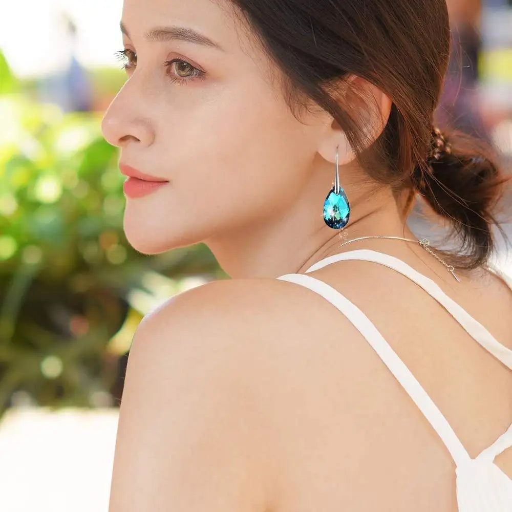 Korean Pear-Shaped Crystal Earrings