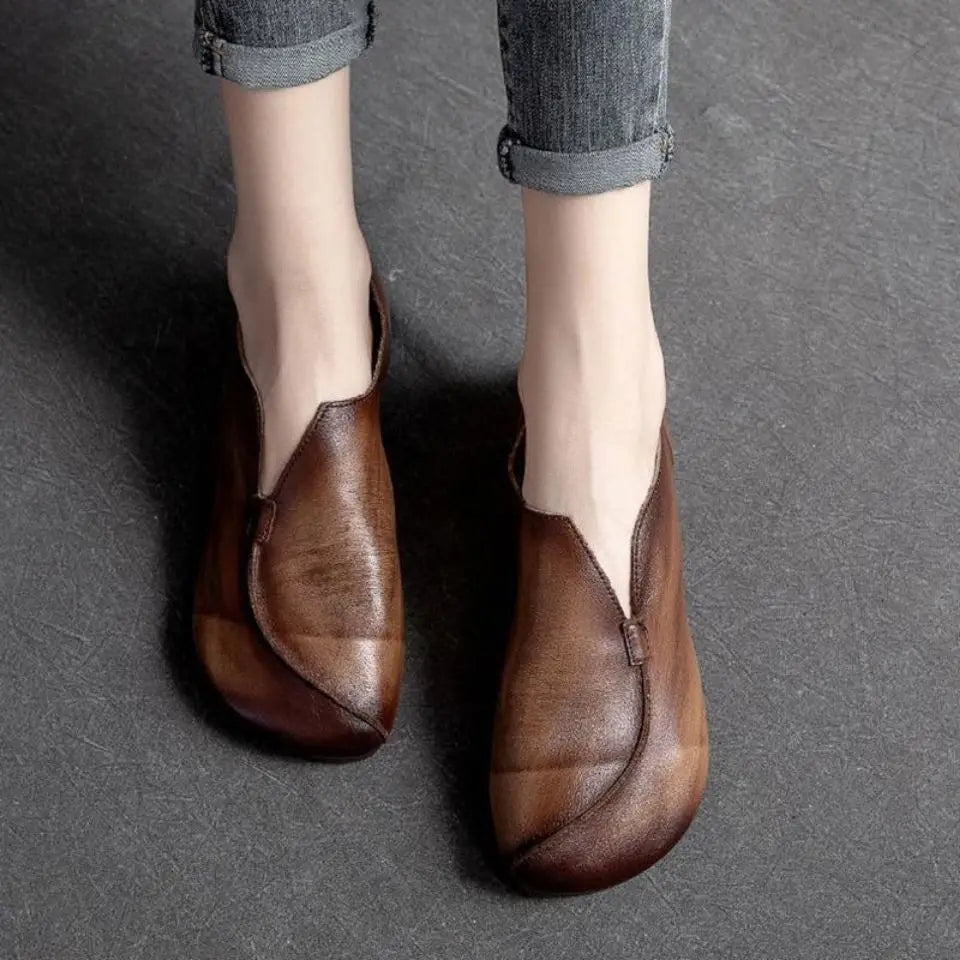 High quality Leather Women Flats Summer Shoes With Slip On C