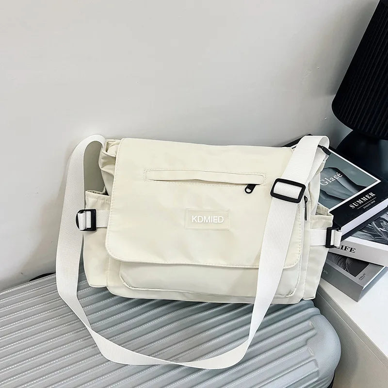 Fashionable Nylon Shoulder Bag with Polyester Lining, Black White Color Crossbody Bags with Side Pocket, Suitable for Daily Use