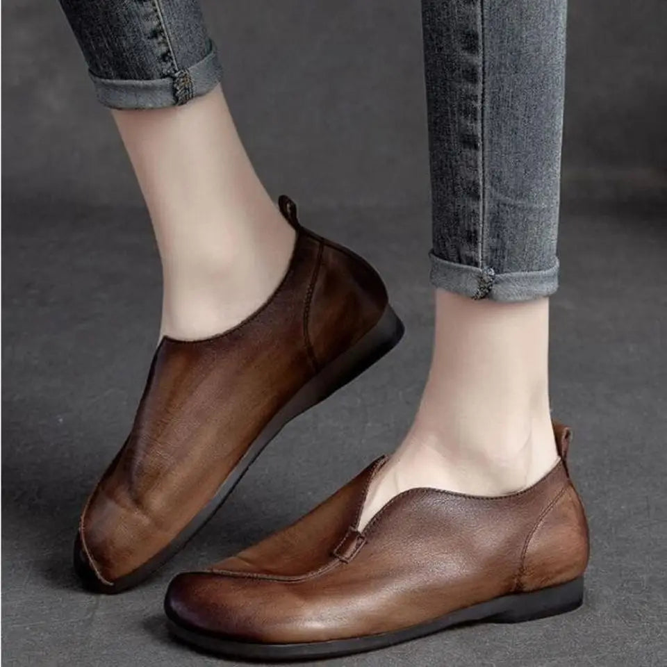 High quality Leather Women Flats Summer Shoes With Slip On C