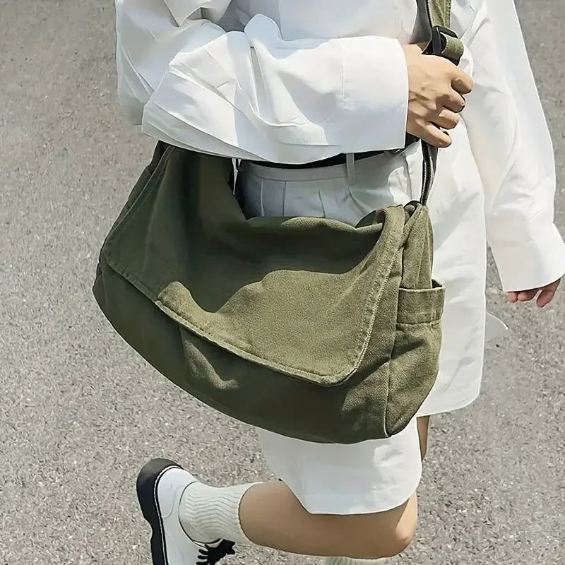 Vintage Women's Messenger Bag Large Capacity Canvas Teenager Book Bag Shoulder Bag Casual Crossbody Bag