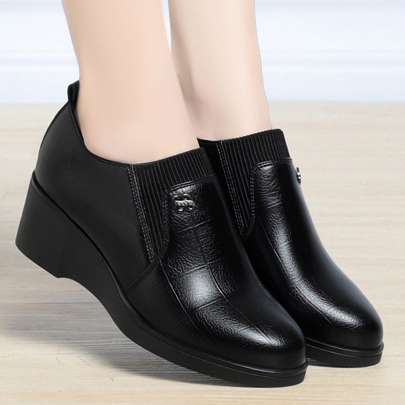 Women's Minimalist And Versatile Wedge Heel Leather Shoes