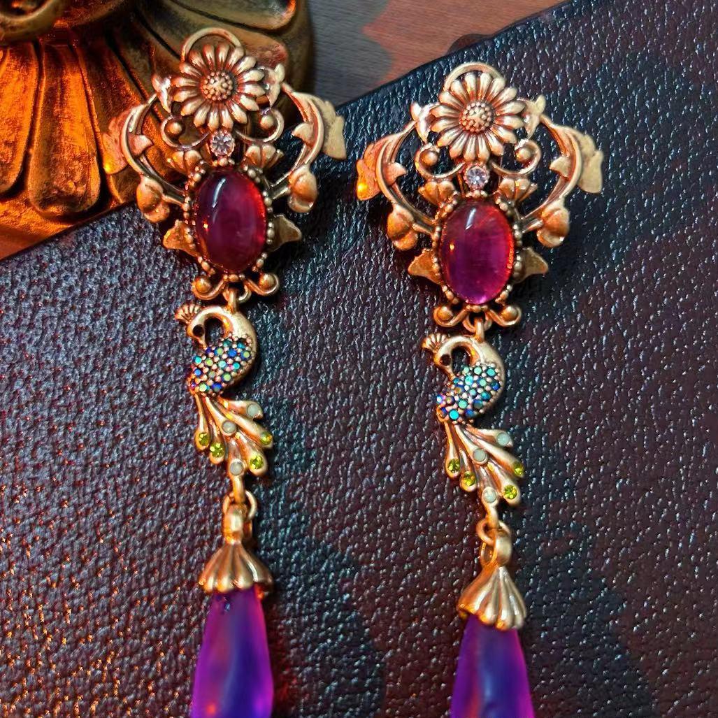 Palace Retro Earrings - Jasmind Stores